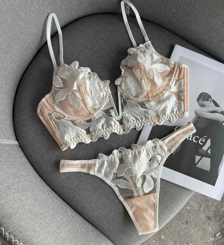 French Embroidery Lingerie Set