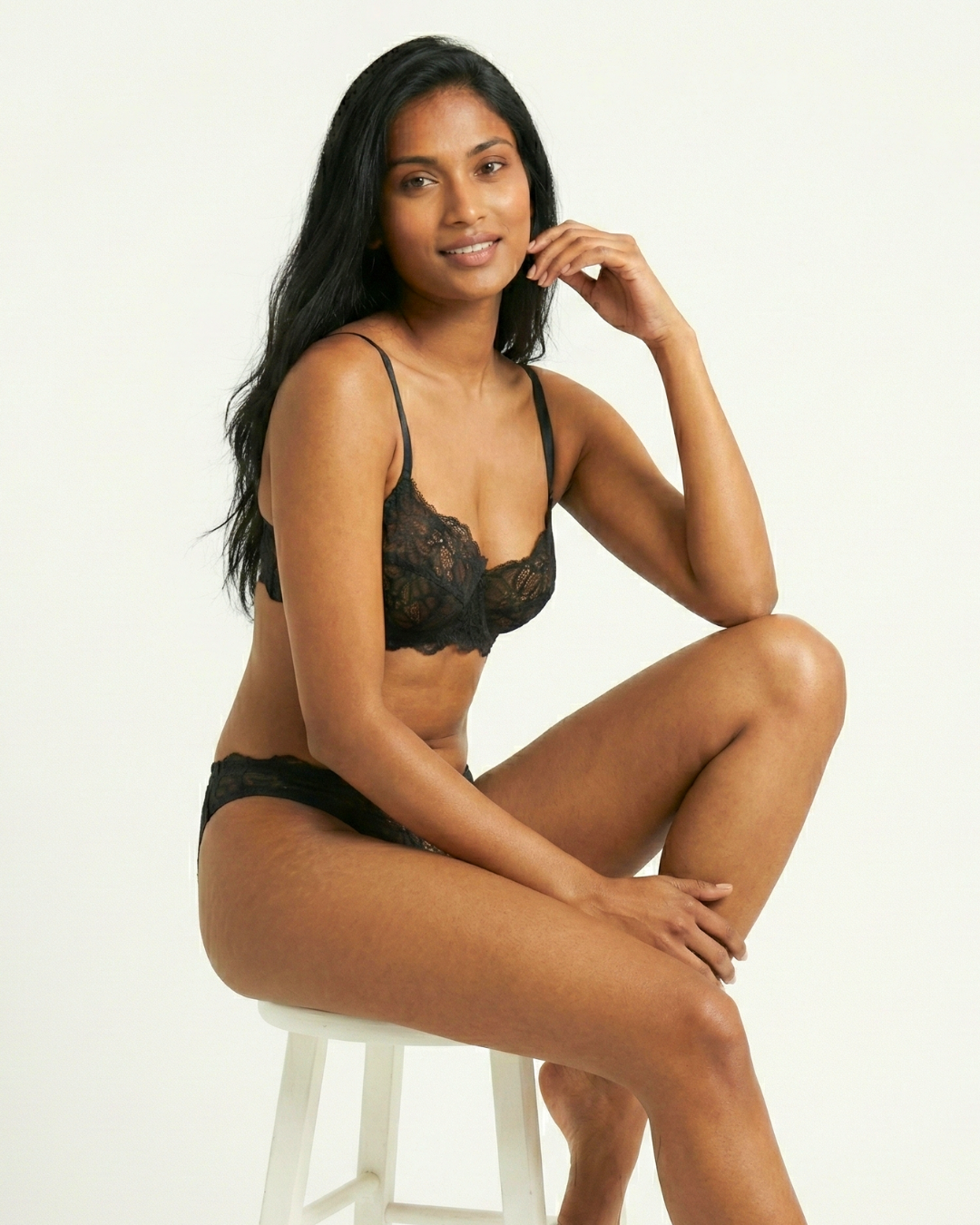 Aaliyah Floral Lace Bra and Panty Set