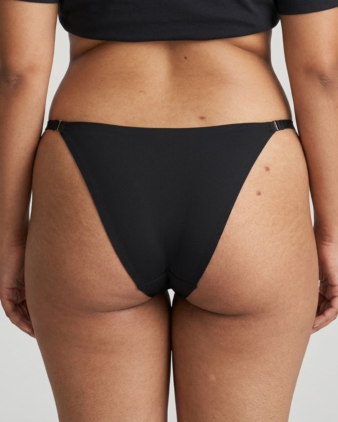 Feather Fit Seamless Thong