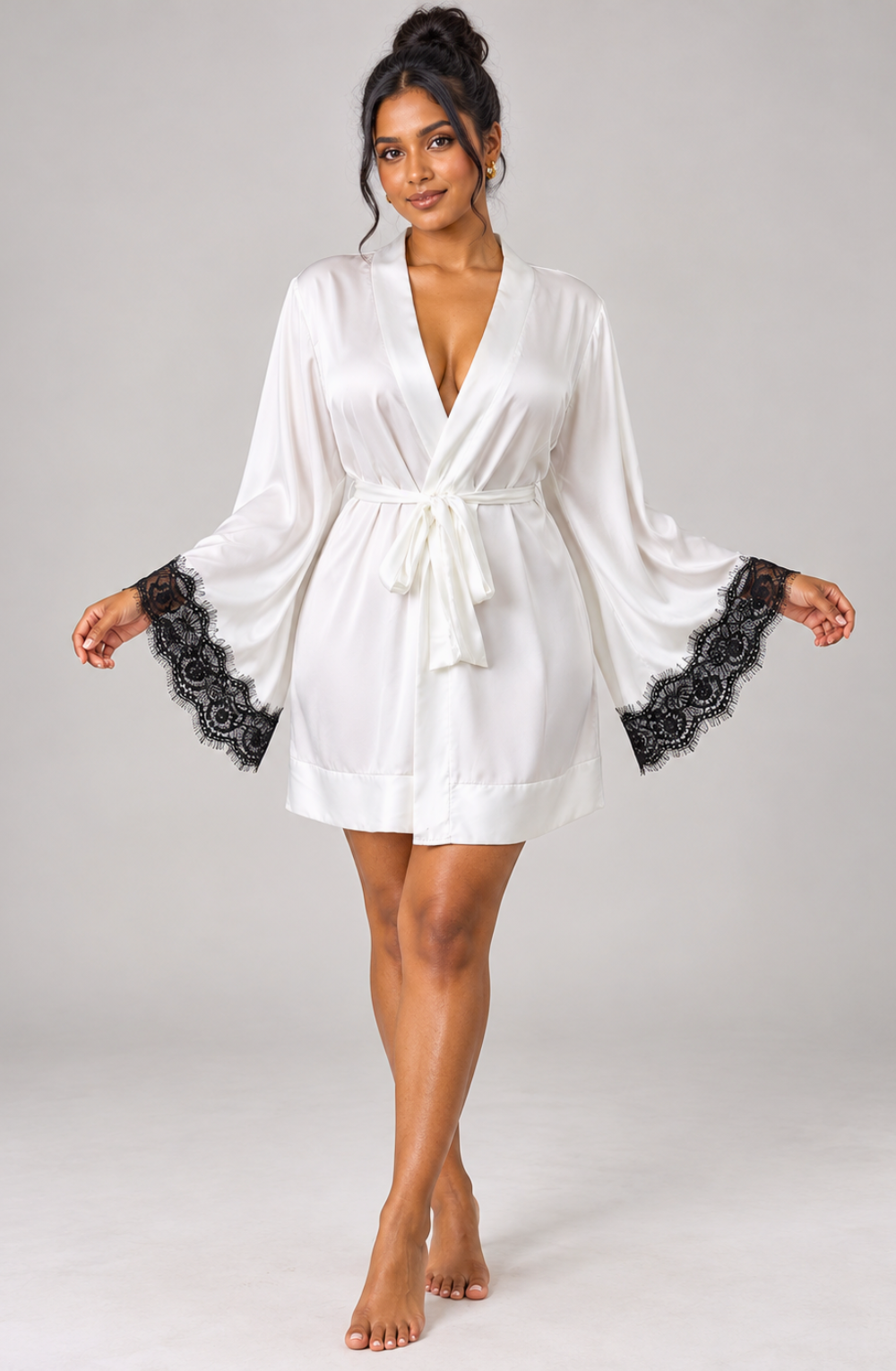 Mina Luxe Satin Robe - White