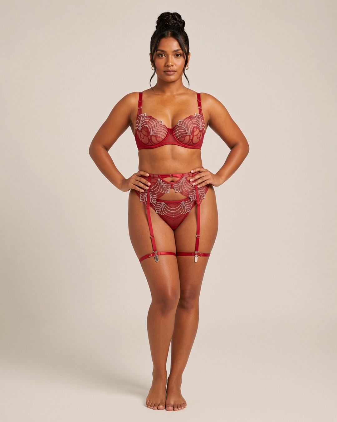 Noura Fanlace Lingerie Set