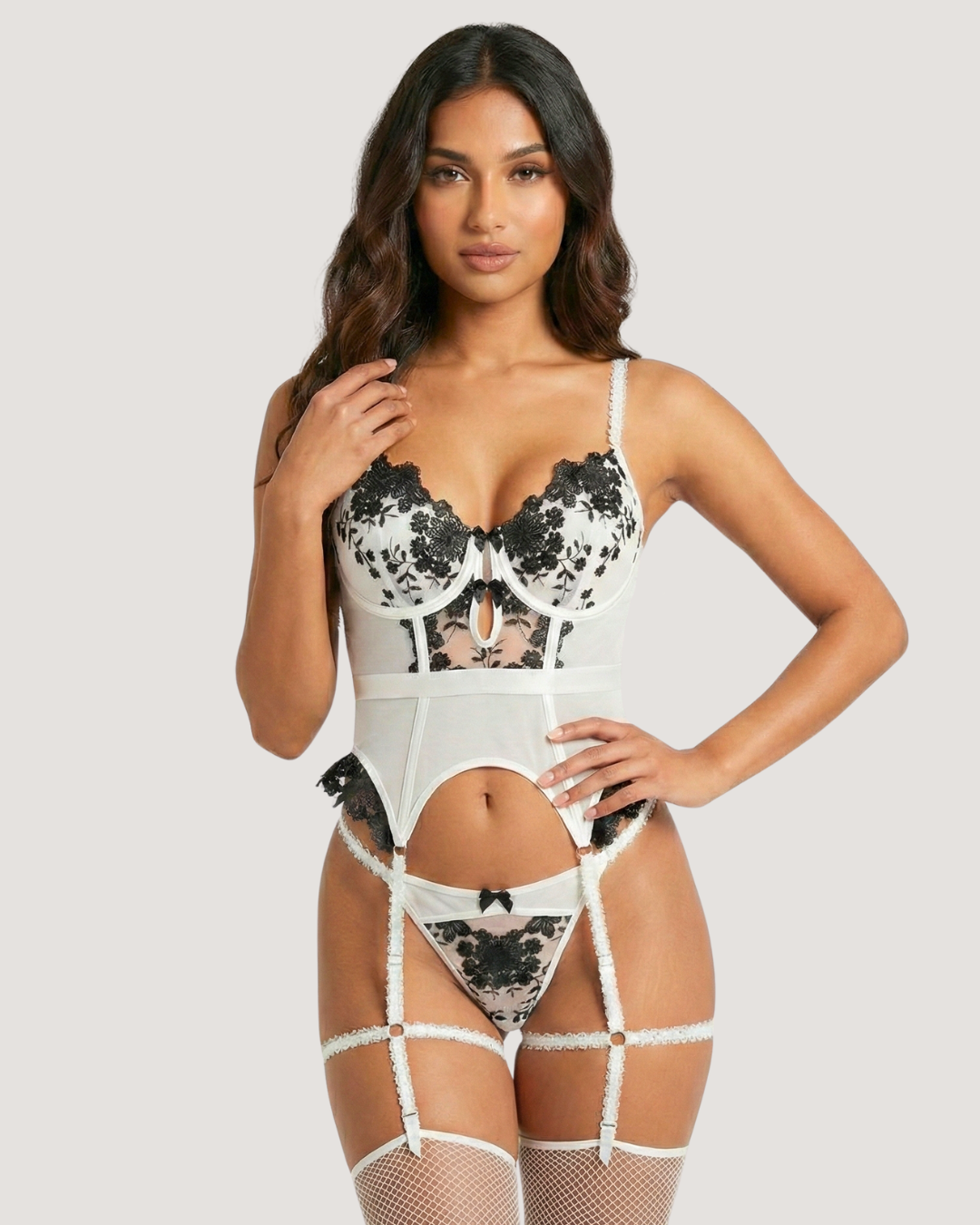 Sculpted Flora Basque 3-Pieces Lingerie Set