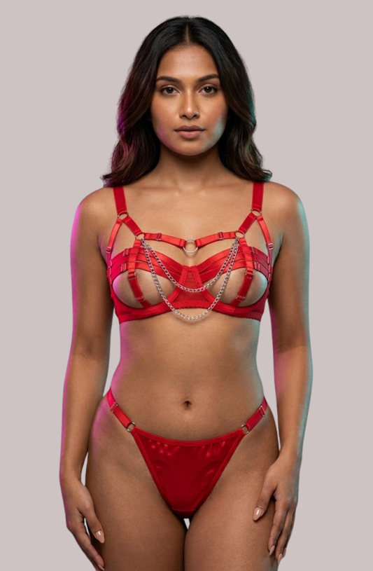 Zahra Chain-Strap Lingerie Set